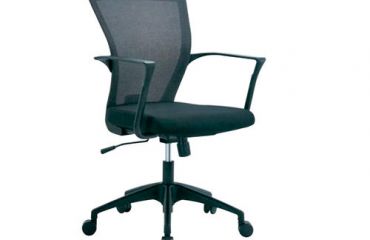 辦公椅要選擇網布的還是皮椅的好呢？
